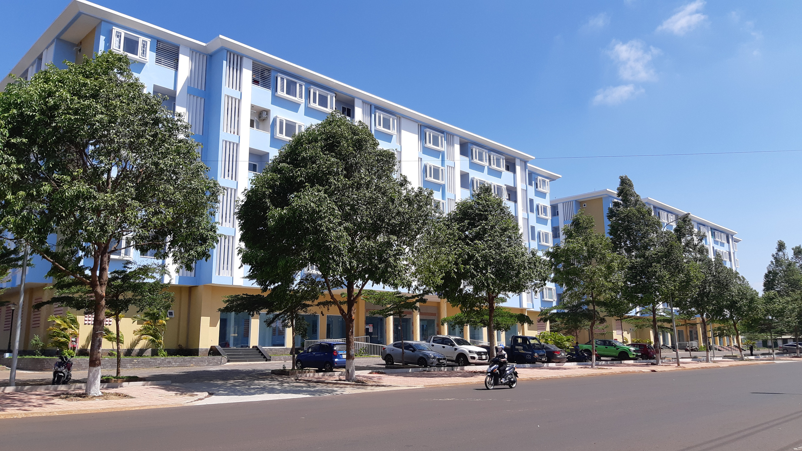 Người gốc Việt Nam định cư ở nước ngoài có được nhận tặng cho nhà ở tại Việt Nam hay không?